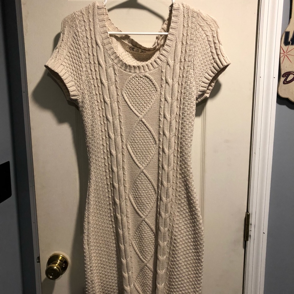 Super cute sweater dress !